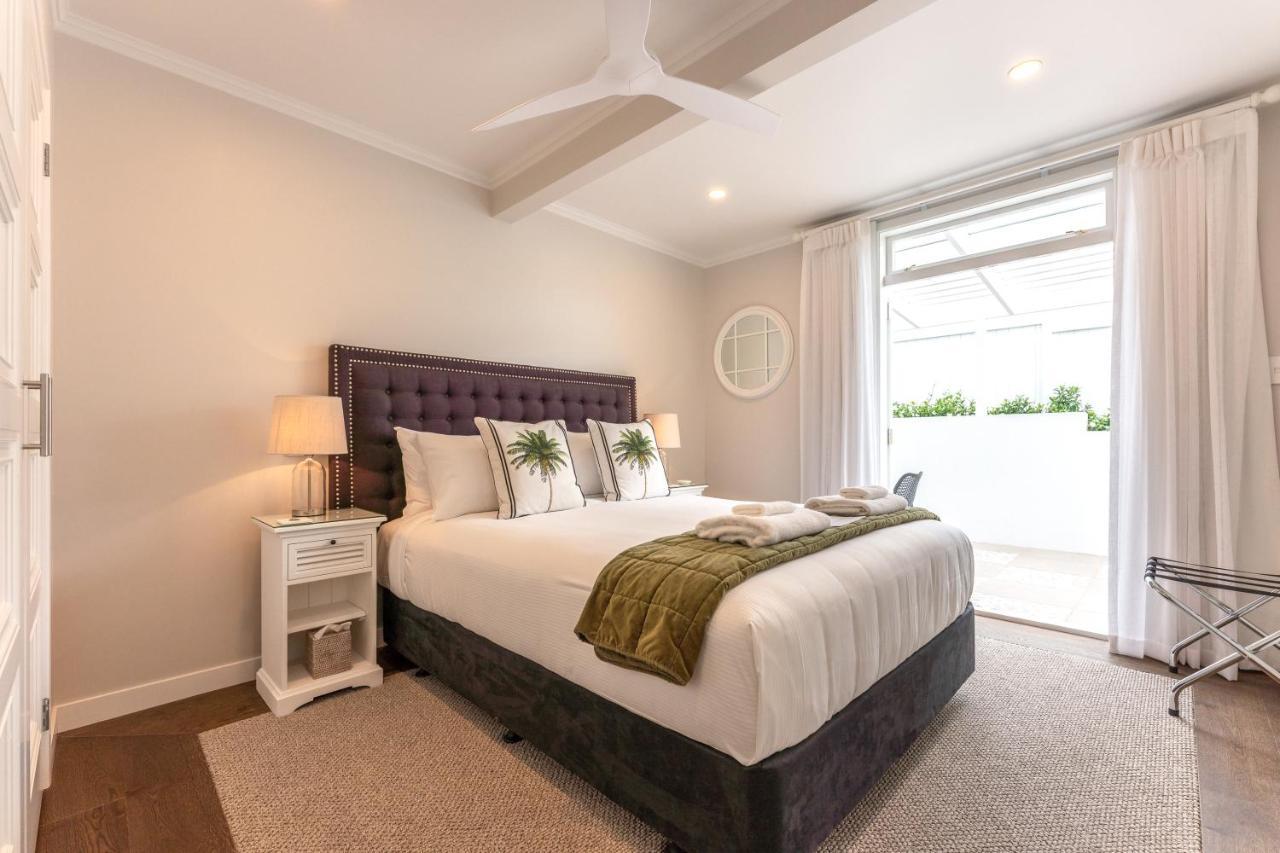Hampton Court Hotel Oneroa Ngoại thất bức ảnh